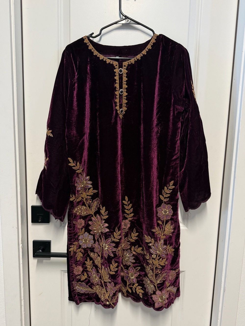 Purple Velvet Pakistani Embroidered Kameez Winter Formal Kurta Floral 22” Pit